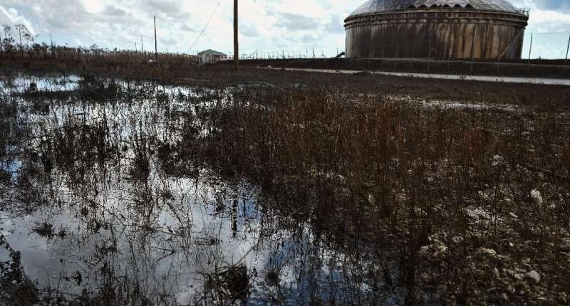 Equinor oil pollution in field.